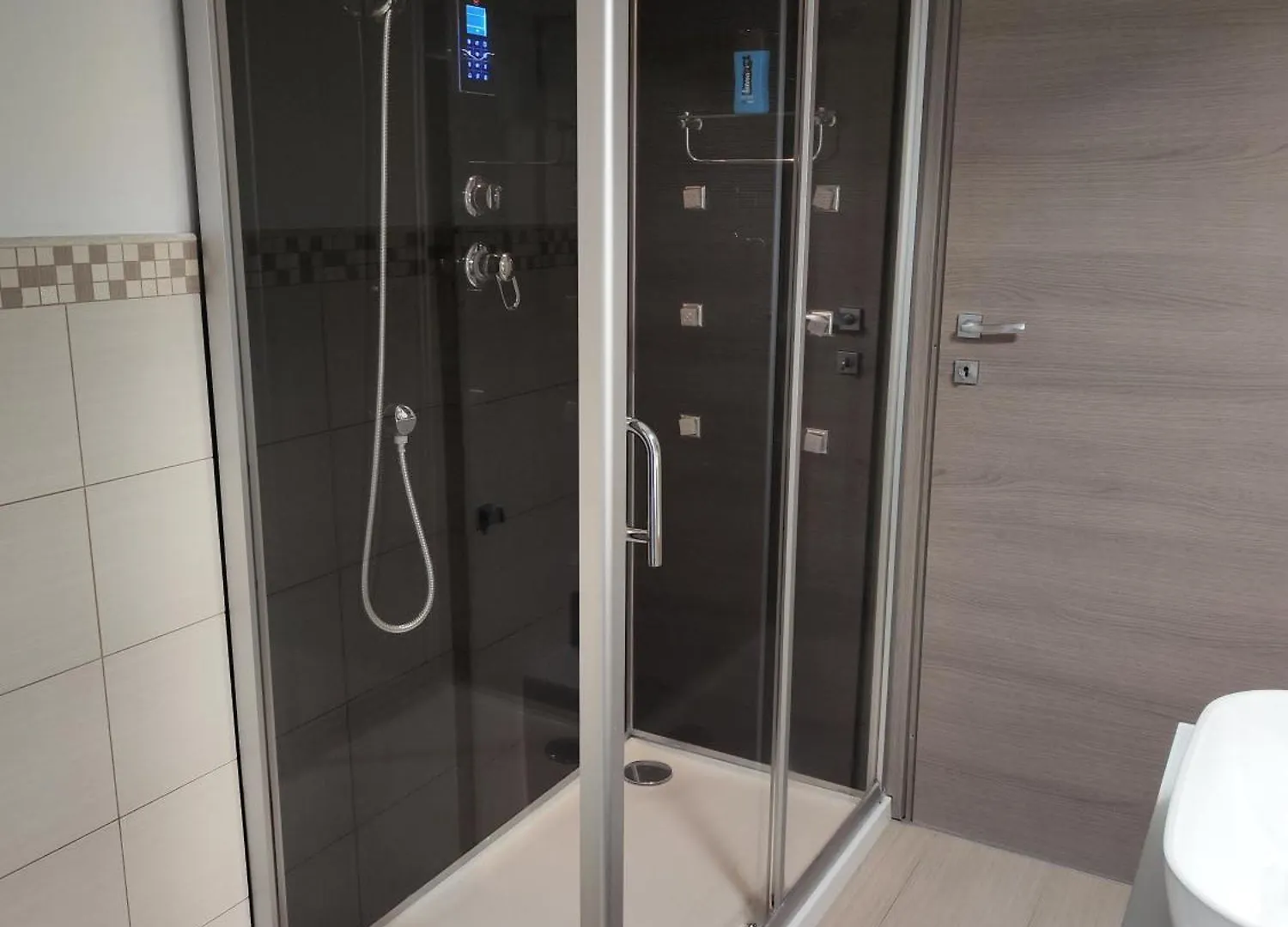 Sempione Apartment Лайнате